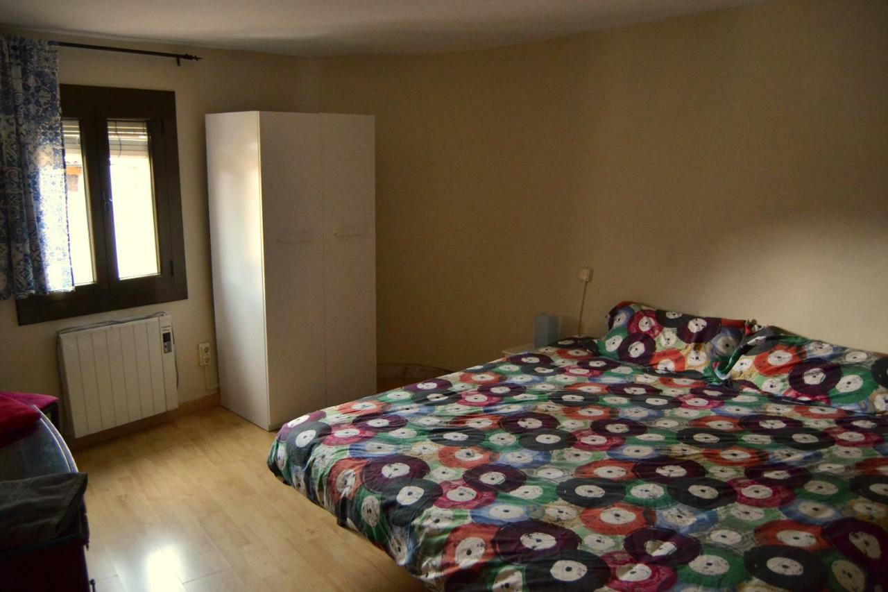 Hostel El Moli 奥尔加尼亚 外观 照片